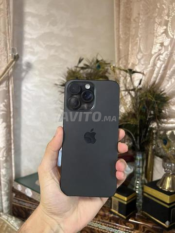 iPhone 15 Pro Max 256G importé d'Europe non recyclé