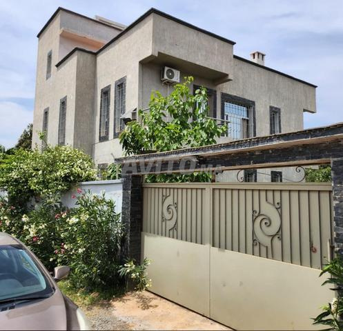 Villa 500 m² avec piscine et vue Atlas 4 chambres