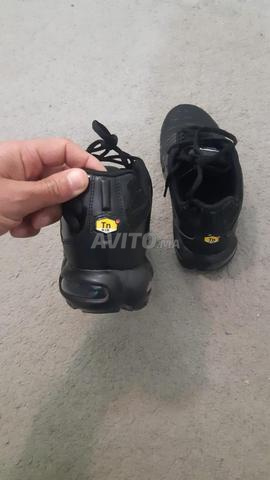 نايكي تي ان اصلية مقاس 41 - 2