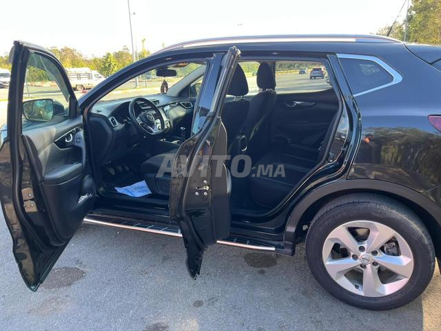 نيسان أسينتا