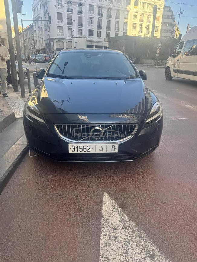 Volvo V40 Diesel Automatique 2019 à Casablanca