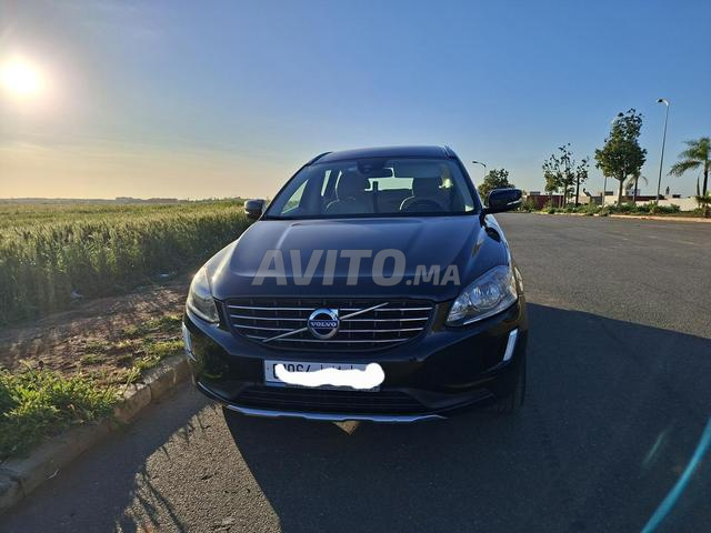 فولفو XC60 بحالة ممتازة 11/2013