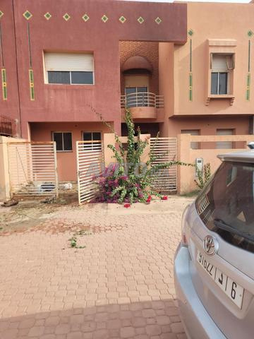 VENDS VILLA SEMI-FINIE A TAMENSOURT-MARRAKECH