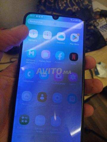 Téléphone Galaxy M21 écran endommagé - 2