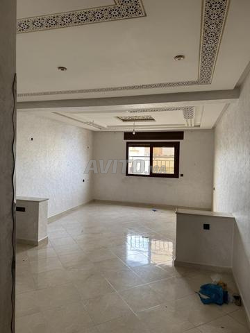 شقة جديدة للكراء ببيت الصحافة قرب أكدي طال - 2