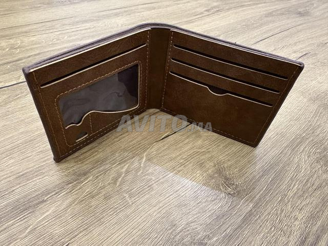 محفظة جلدية مخصصة محفورة - 2