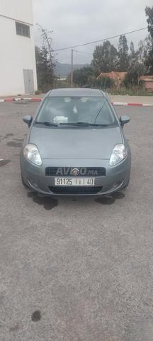 سيارة بحالة جيدة