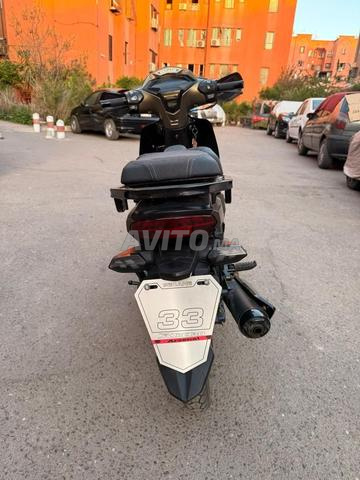 Moto 33 140cc 5 mois - 2