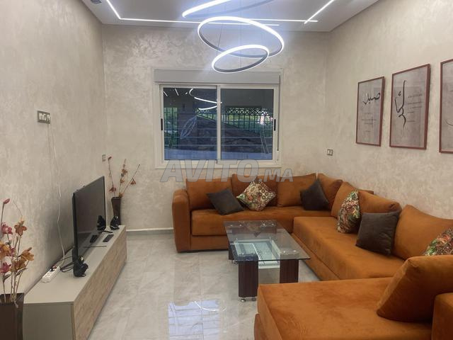 Appartement à louer au bord de la mer - image 5