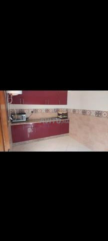 شقة شبه مفروشة للكراء ببن قاسم