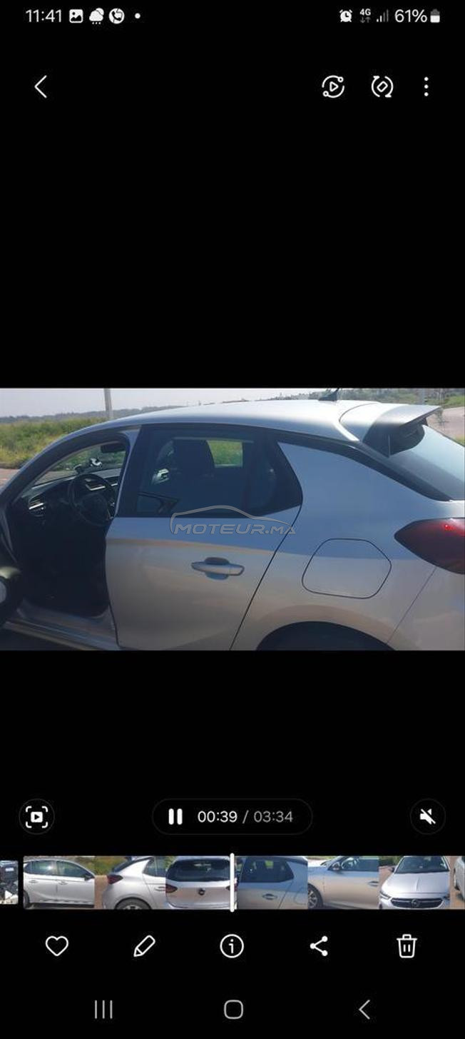 voiture en excellent état 