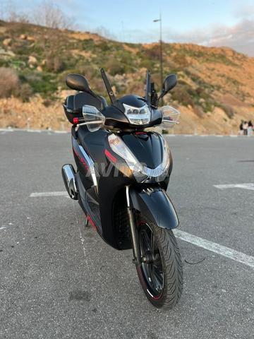 Honda SH 300 smart - 2