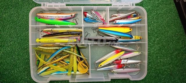 Boîte XL AVEC DIVERS LEURRES