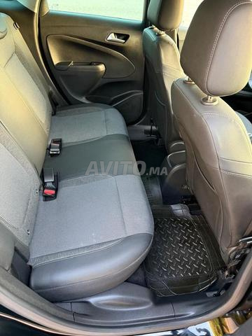 Opel Crossland Diesel Automatique 2022 à Fès - 2