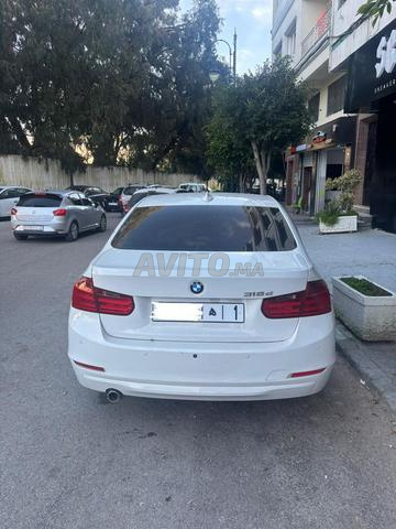 BMW الفئة الثالثة بحالة ممتازة 2.0 150 حصان 180 ألف كم