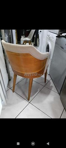 متوفر 150 كرسي بحالة جيدة جدا - 2