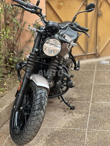 رويال إنفيلد جوريلا 450 - 2