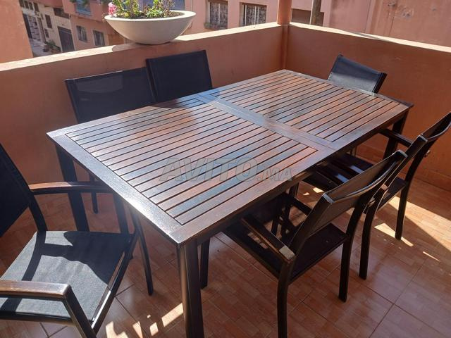Table de jardin extensible avec 6 chaises - 2