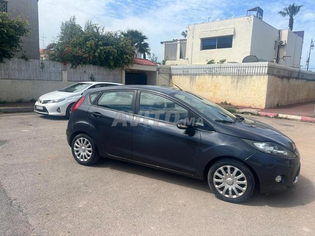 Ford Fiesta Diesel Manuelle 2012 à Rabat - 2