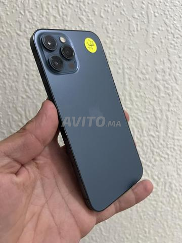 iPhone 12 Pro Max officiel 128/90 état