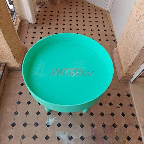 طاولة لون أخضر - 2