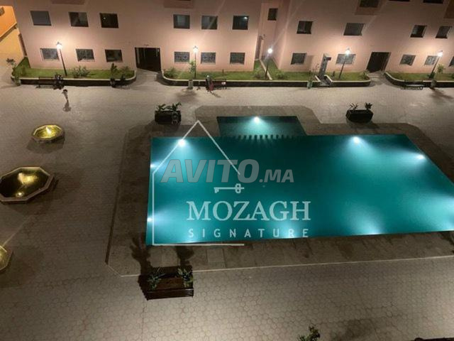 شقة جميلة بغرفتي نوم في إقامة بها مسبح - 2