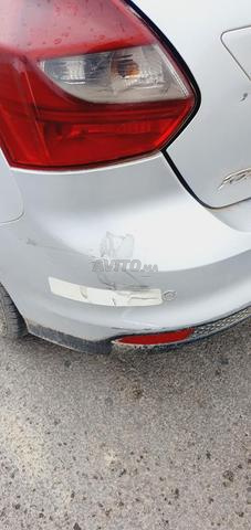 Très belle voiture - 2