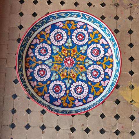 طاولة شاي صغيرة بزخرفة - 2