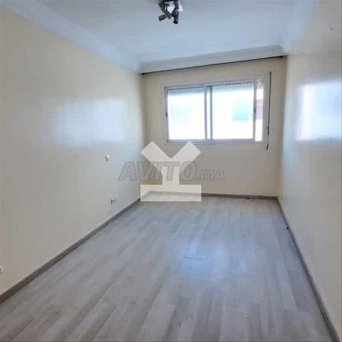 21110-شقة للإيجار بـ 8000 درهم في المعاريف إكستنسيون - 2