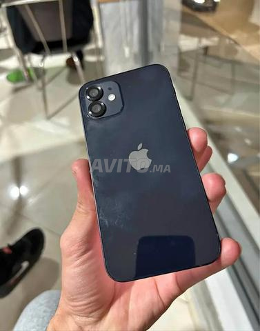 iPhone 12 tout est bien qui le veut bienvenue