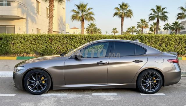 Alfa Romeo Giulia 2.2 - 2