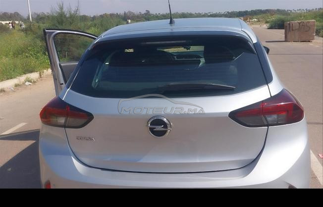 excellent voiture presque neuve 