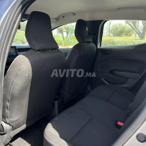 Renault Clio AUTHENTIQUE 2025