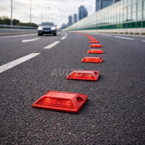 PLOT ROUTIER REFLECHISSANT ROUGE - 2