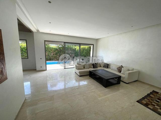 DAR-DA-1083 - Villa à vendre à Dar Bouazza - 2