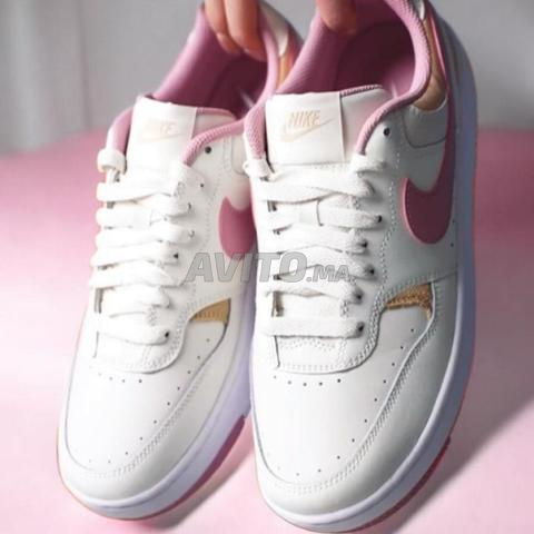 Vêtements et chaussures originaux importés d'Allemagne - 2