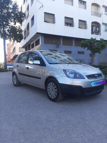Ford Fiesta - 2
