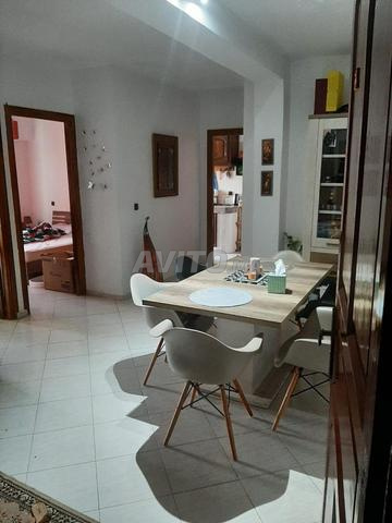 Bel appartement vide à louer