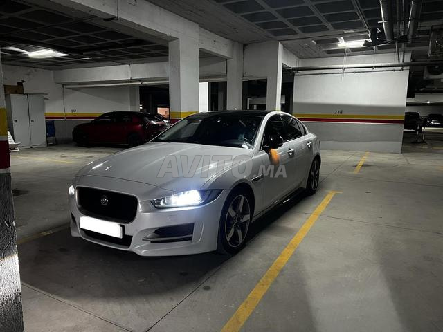 جاكوار XE R-Sport - 2