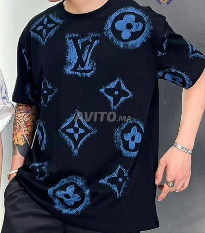 تي شيرت رجالي فاخر - 2