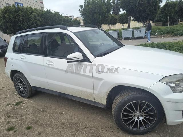 مرسيدس جي إل كيه ديزل ٢٠٠ - 2