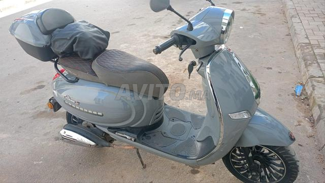 Moto Florence Caputino Bekane - 2