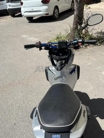 Stunt très bonne état - 2