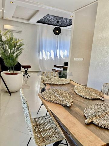 Studio meublé à louer par jour à Agdal