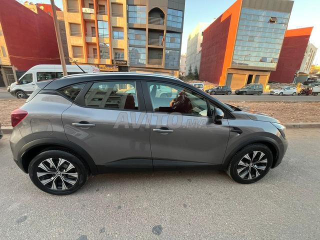 Renault Captur en excellent état - 2