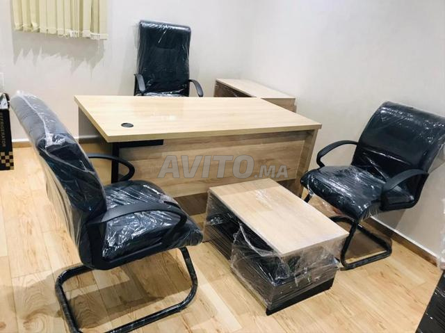 مكتب إداري مع وحدة جانبية ووحدة تخزين - 2