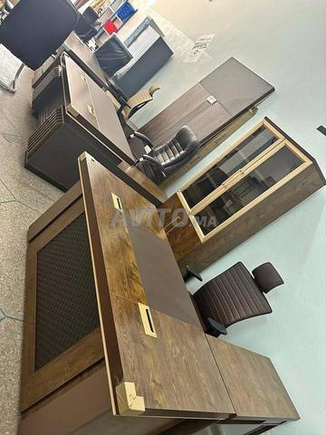 À vendre ✨ Bureau importé chic – Une expérience de travail différente ✨💼