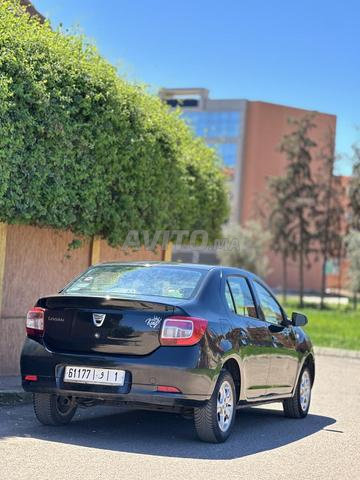 À vendre - Voiture d'occasion en bon état - 2