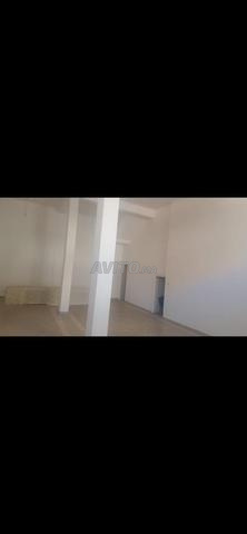 GARAGE à louer 84m. Juste dépôt - 2