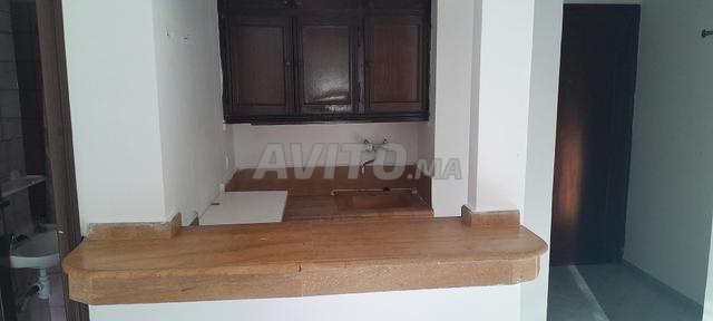 Studio à louer à l'Agdal - image 4